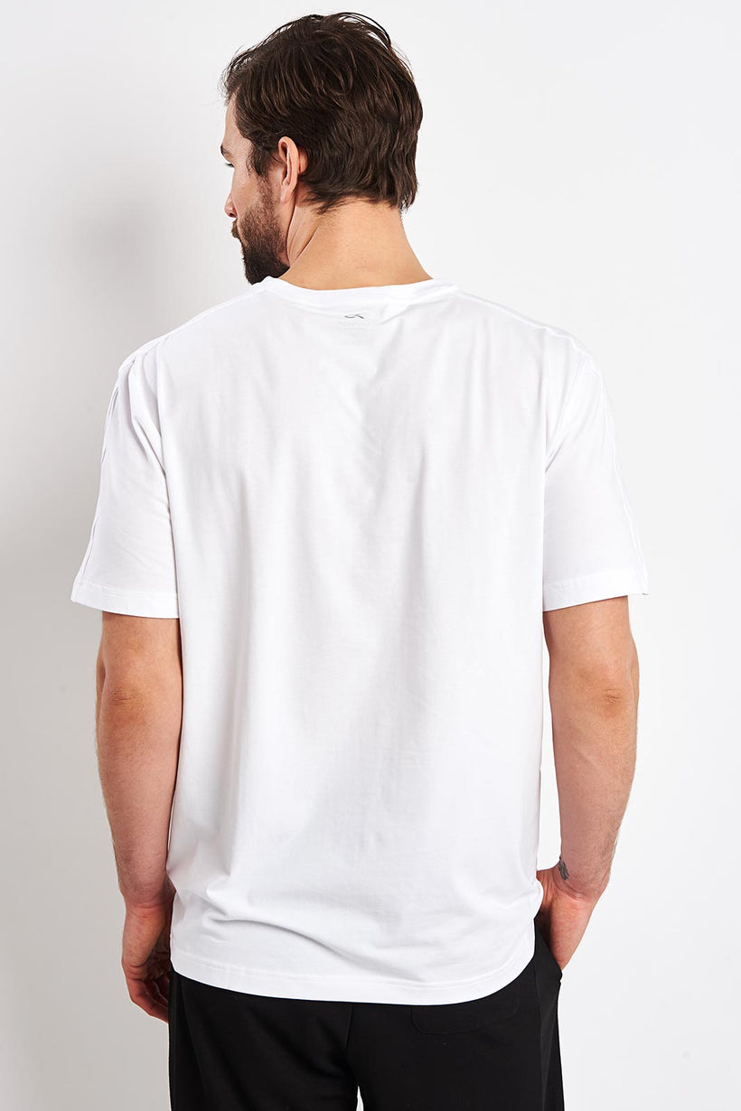 Calvin Klein | Tee Logo Print T-shirt - White | The Sports Edit