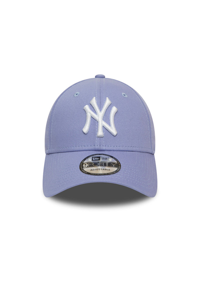 New Era | NY Yankees Essential 9FORTY Cap - Purple | The Sports Edit