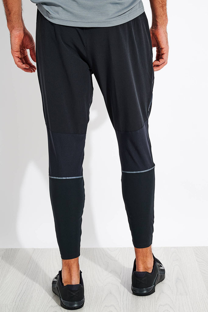 Nike | Swift Running Trousers - Black 