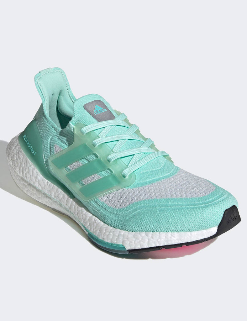 ultraboost clear mint