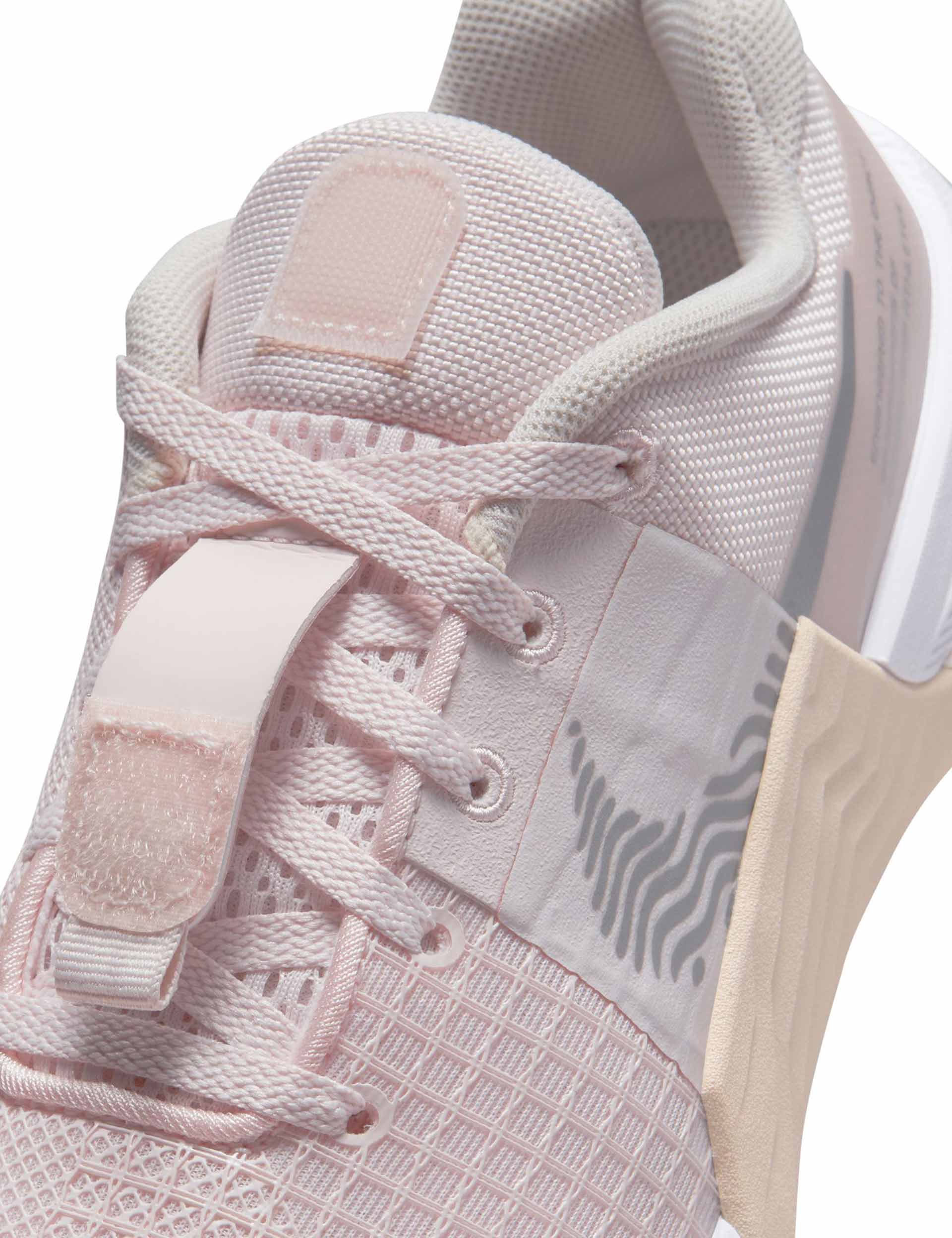 Nike | Metcon 8 Shoes - Light Soft Pink | The Sports Edit