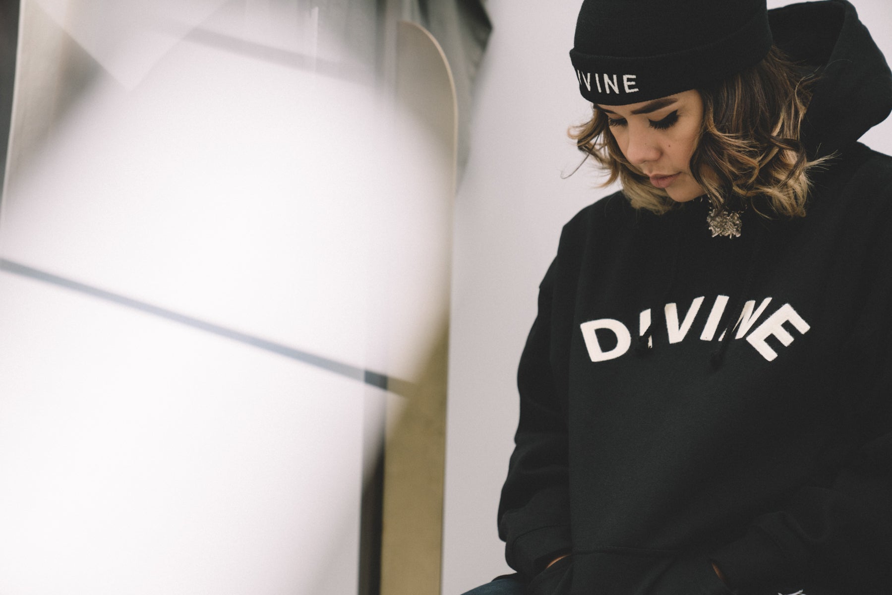 Hoodies & Sweatshirts – Divine Fashion