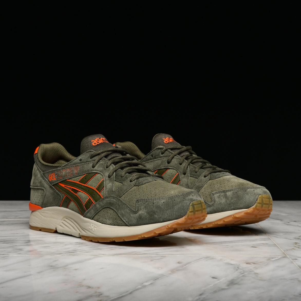 asics olive green