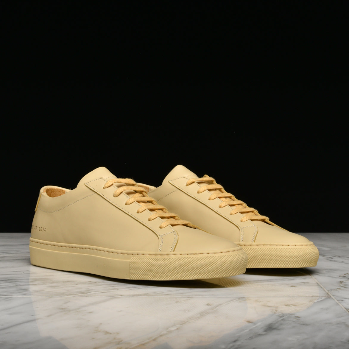 common projects achilles low yellow