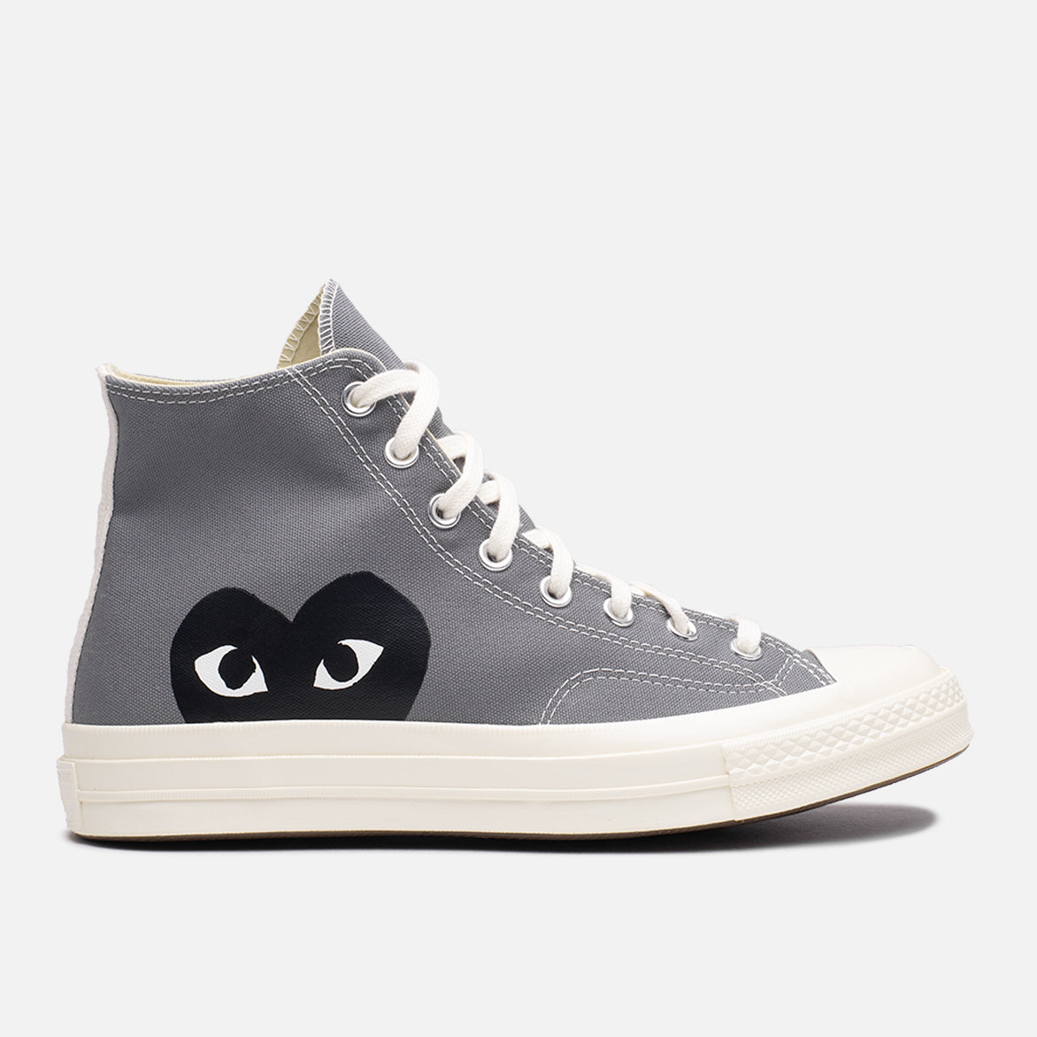 gray heart converse