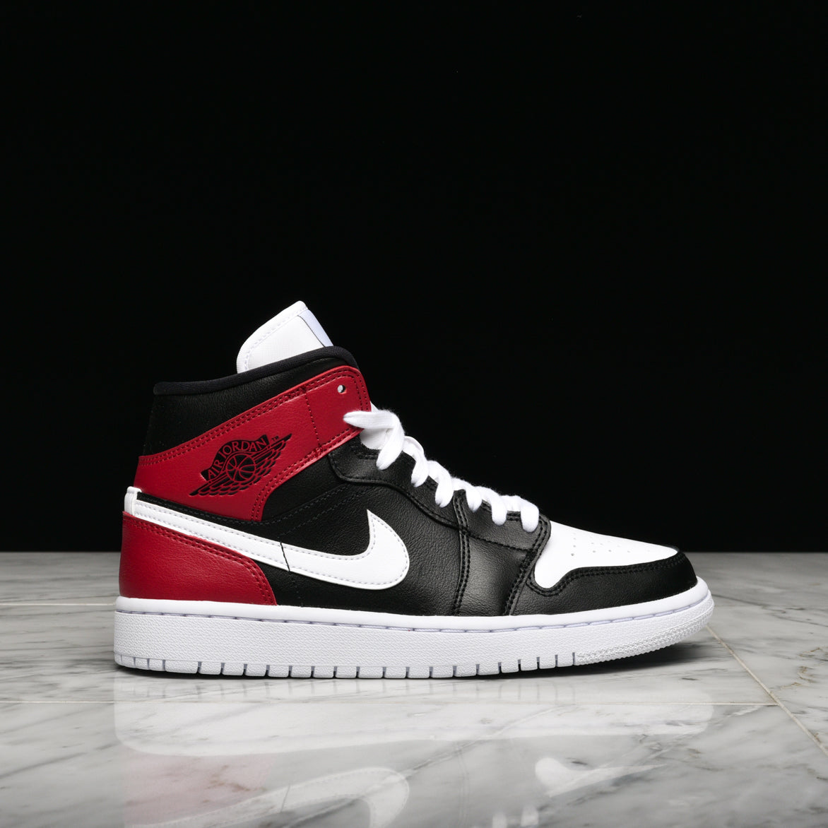 jordan 1 black white red