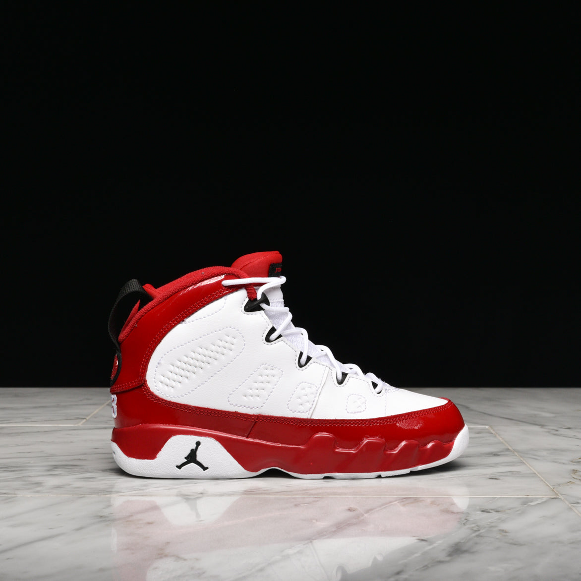 red 9 jordans