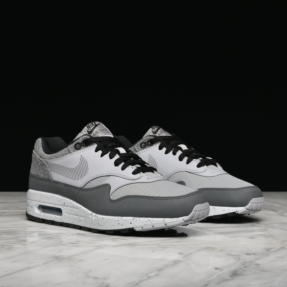 nike air max 1 se grey