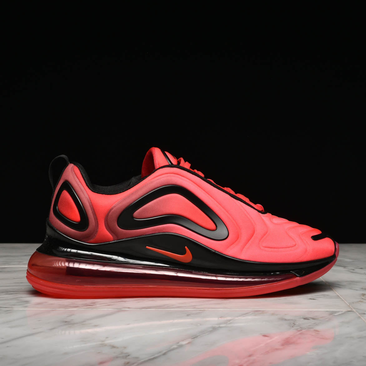 nike air max 720 bright crimson