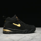 black and gold barkleys