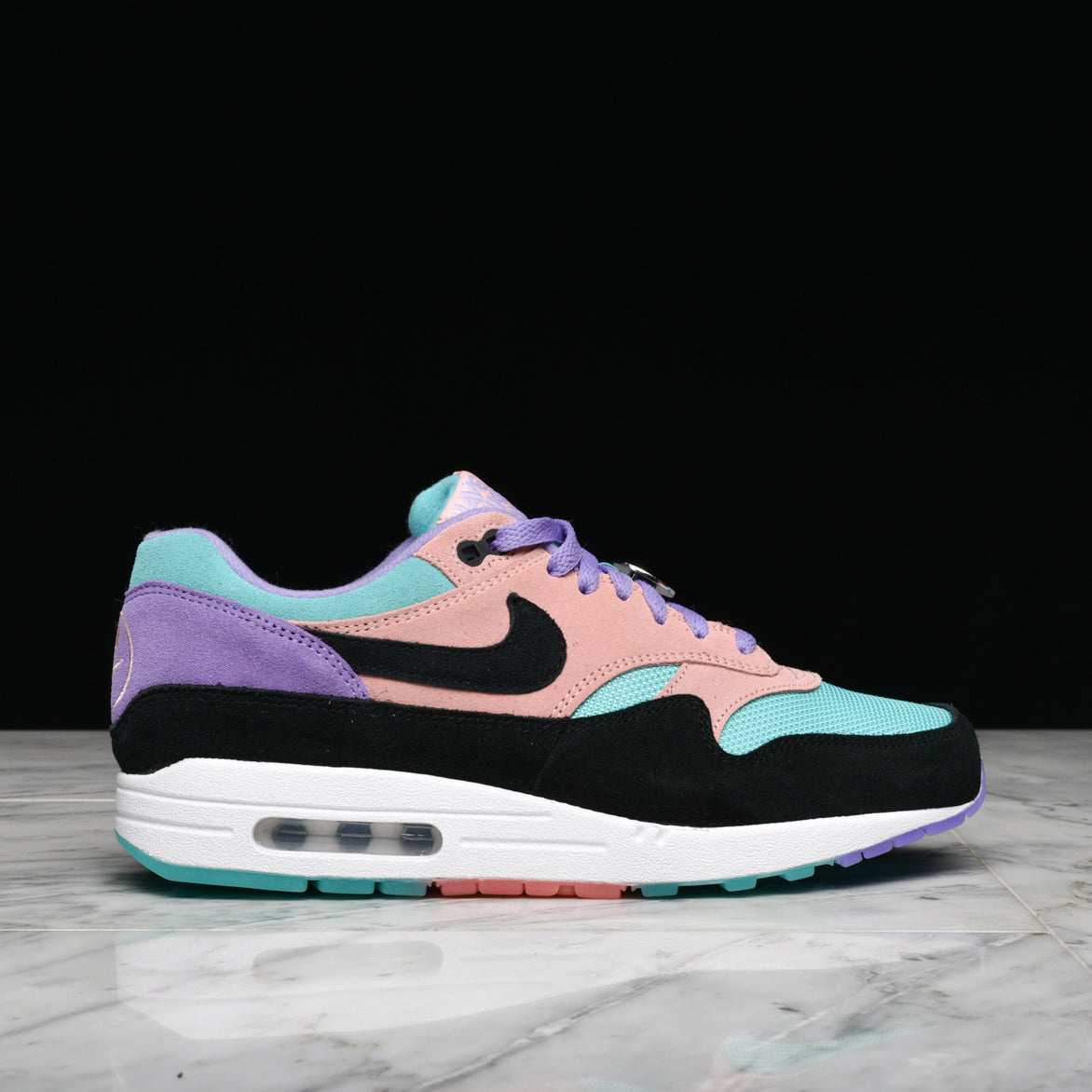 air max 1 have a nike day sneaker 59b440