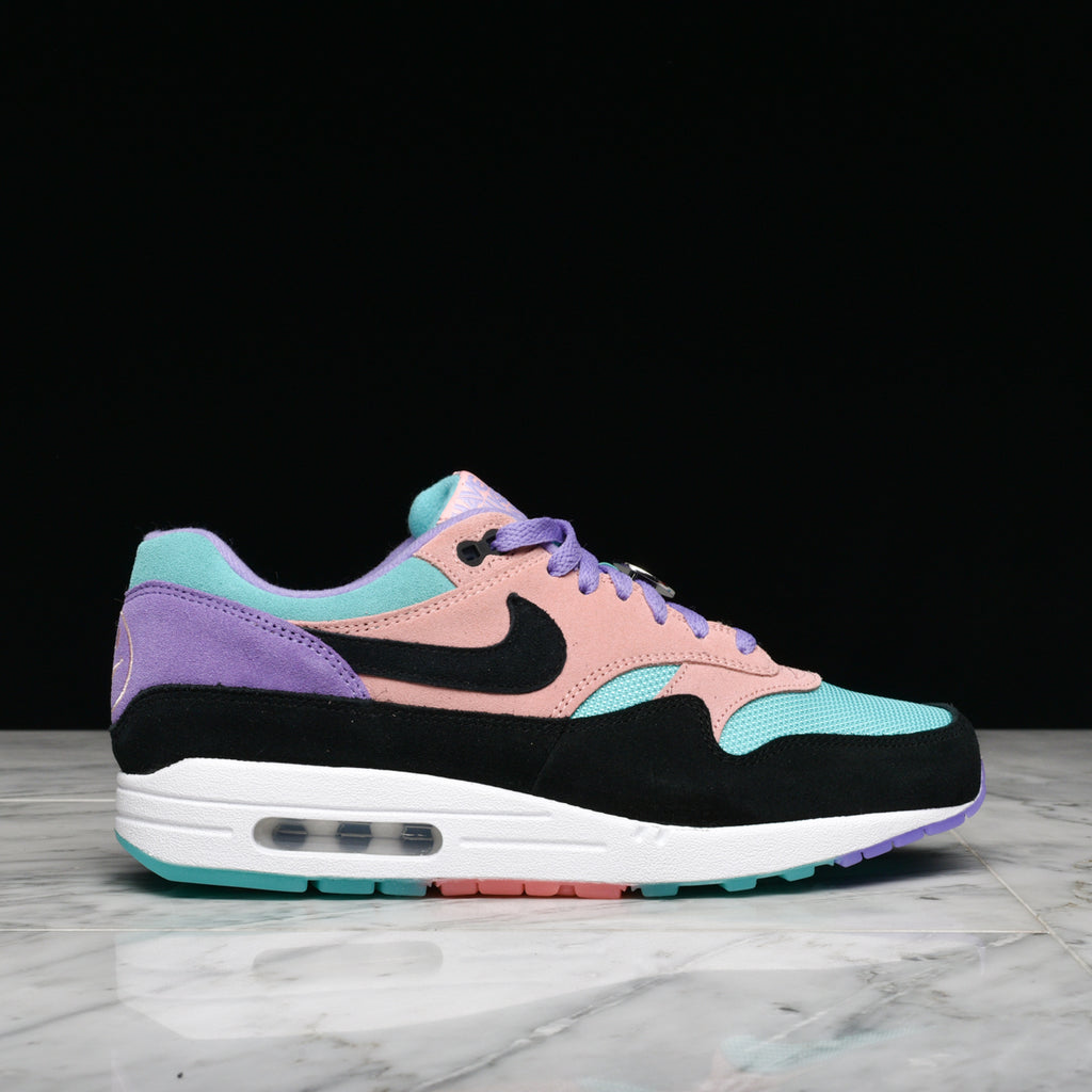 air max 1 space purple