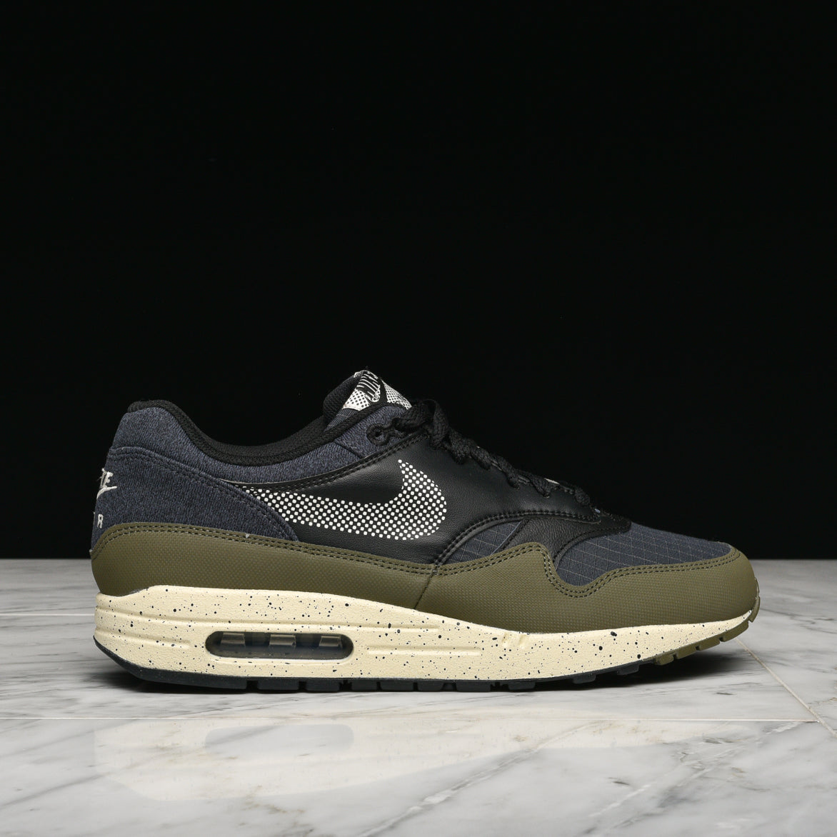 nike air max 1 olive