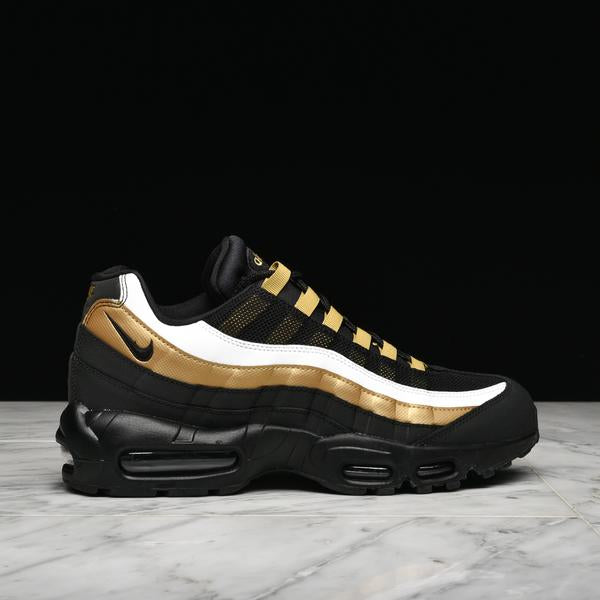 air max 95 og black metallic gold