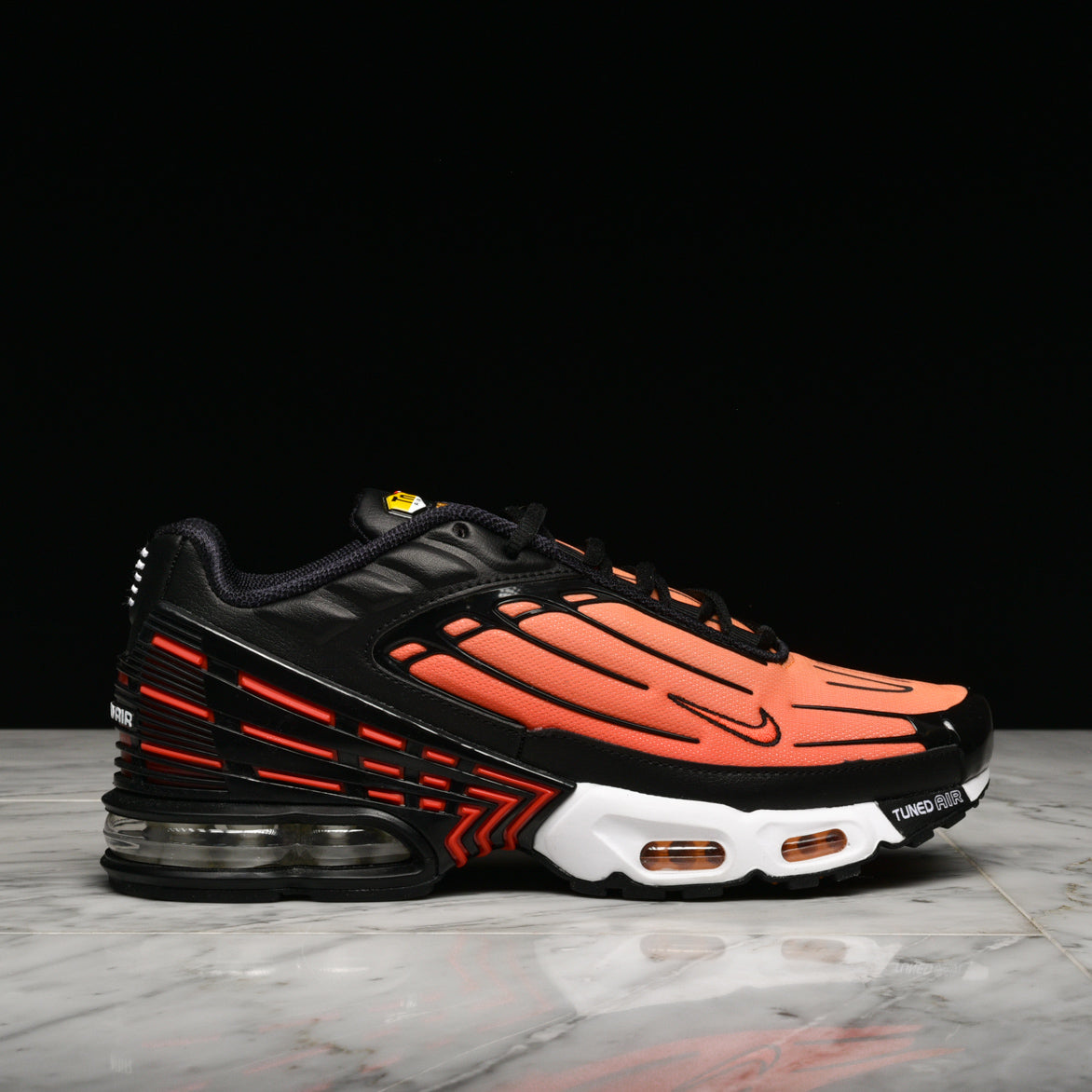 nike air max plus 3 pimento