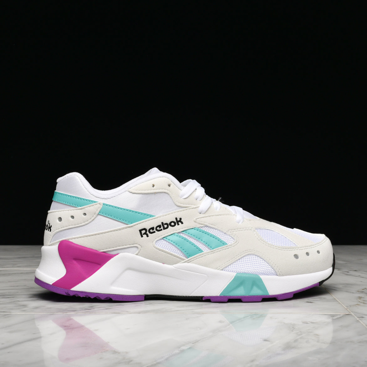 reebok aztrek grey pink