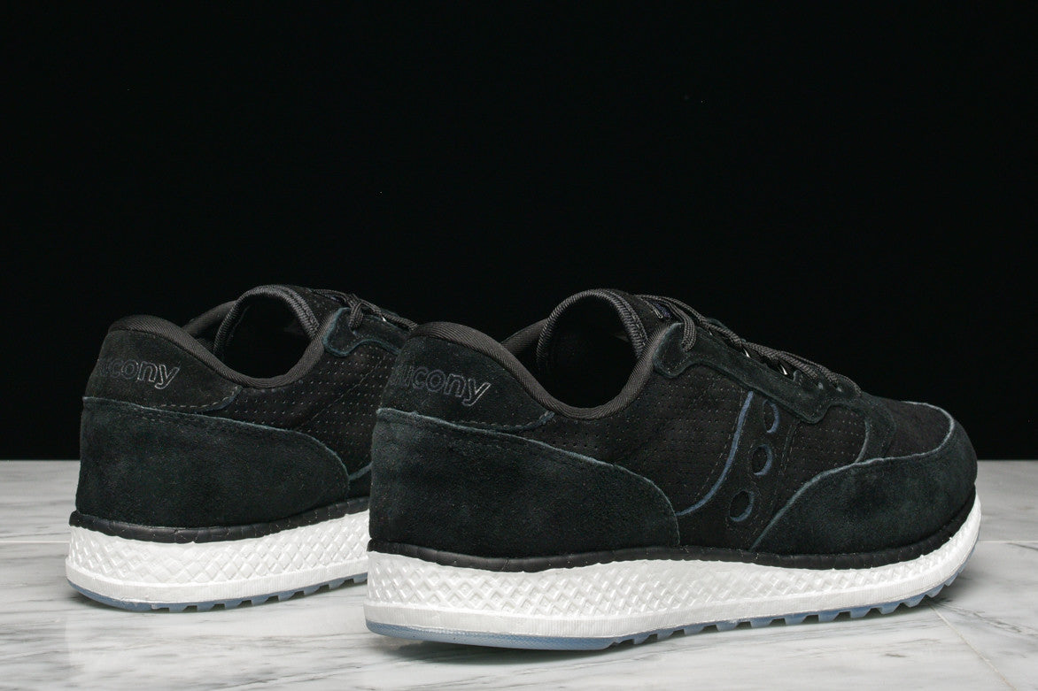 saucony freedom runner black