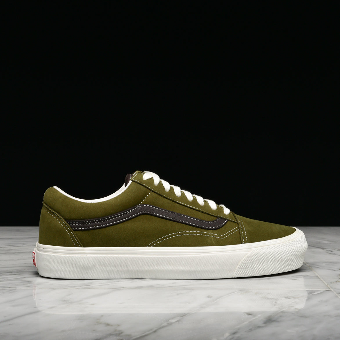 vans vault og leather