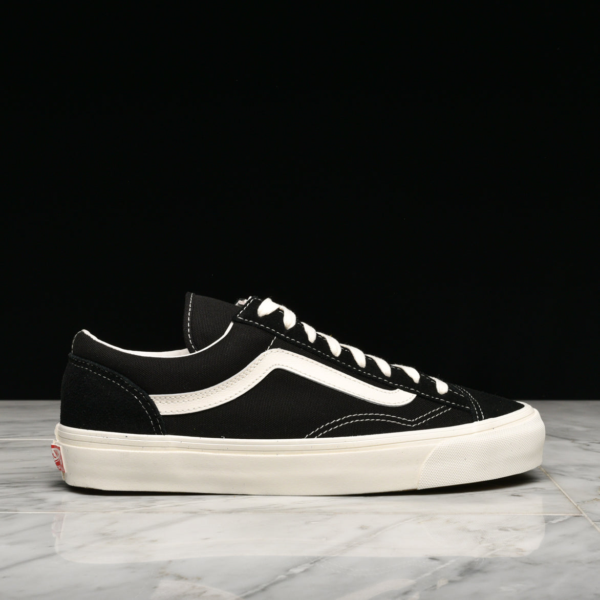 vans og style 36 black