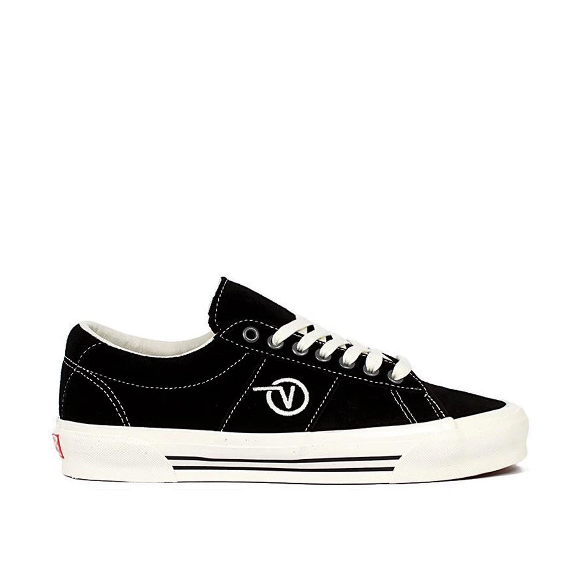 vans with the v on the side