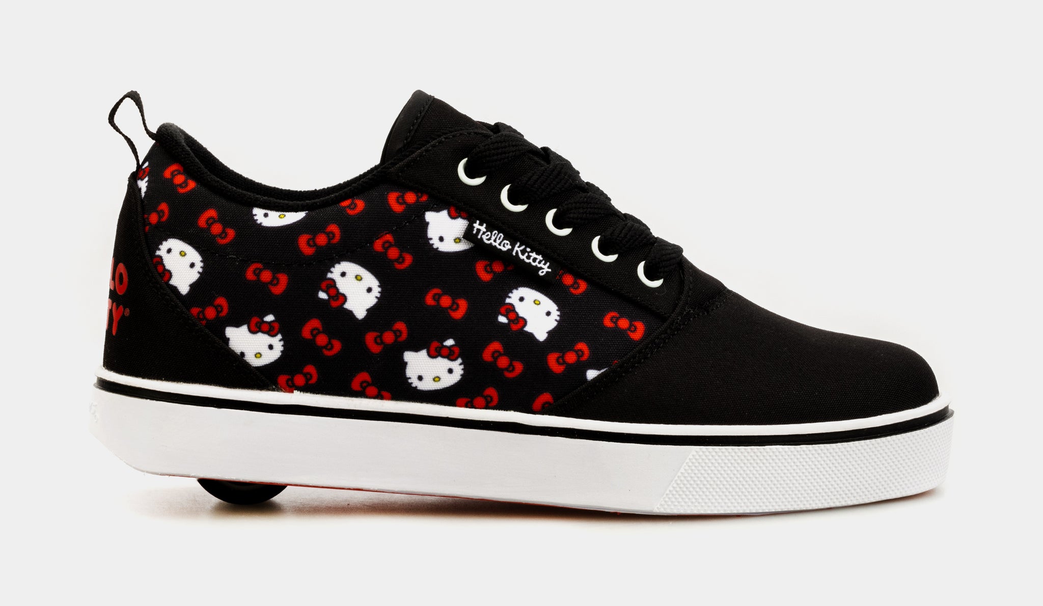Geschikt passage haak Heelys Hello Kitty Pro 20 Grade School Skate Shoes Black HES10595H – Shoe  Palace