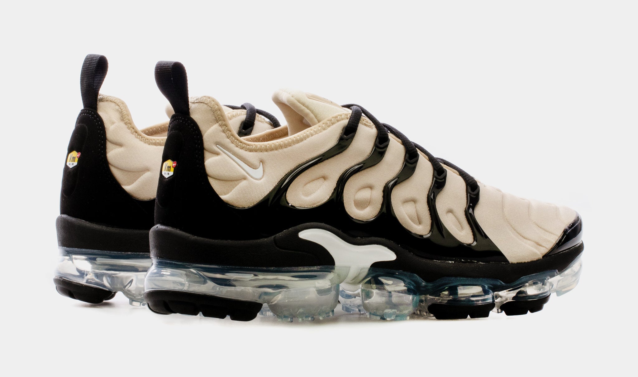 nike vapormax plus beige