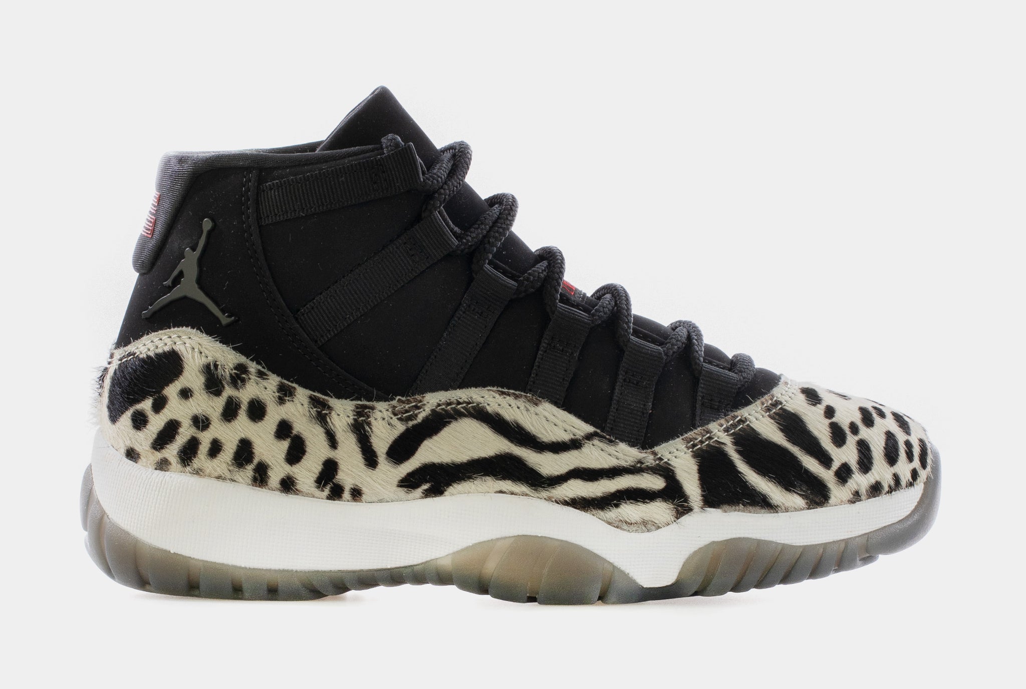 black and white jordan 11 womens