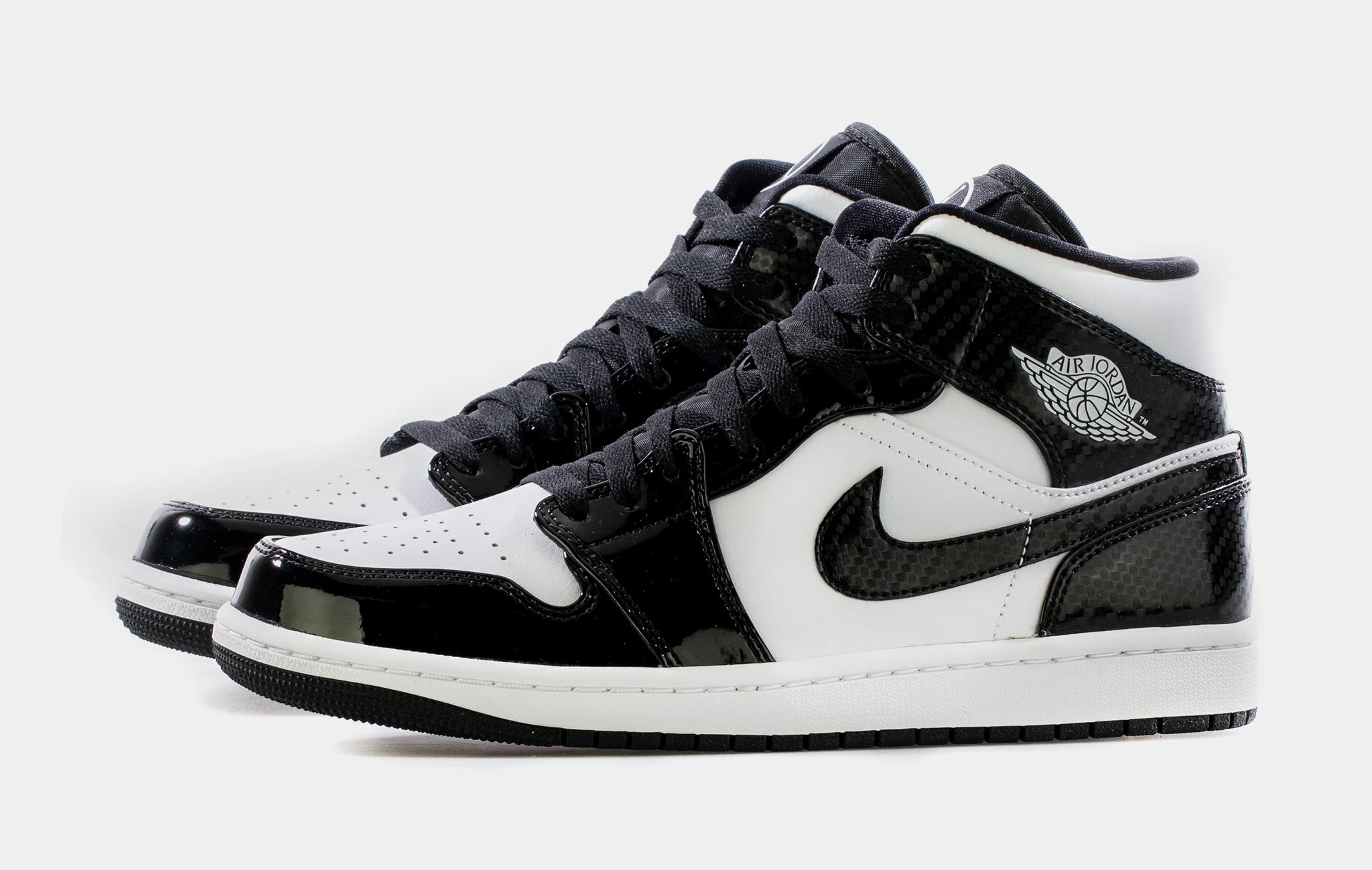 glossy black and white jordan 1