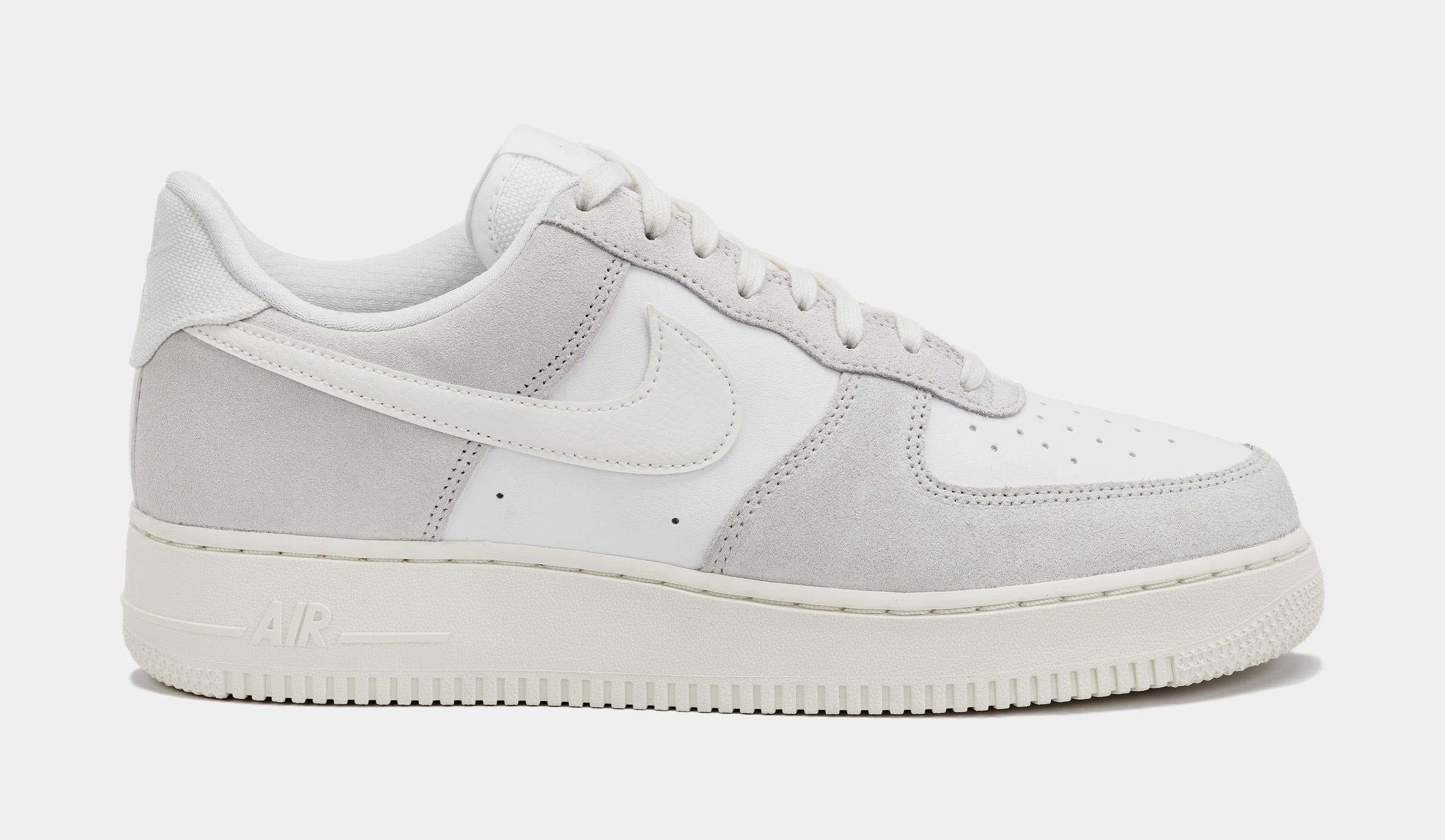 Nike Air Force 1 LV8 Utility Grade School Lifestyle Shoes White AR1708-100  – Shoe Palace