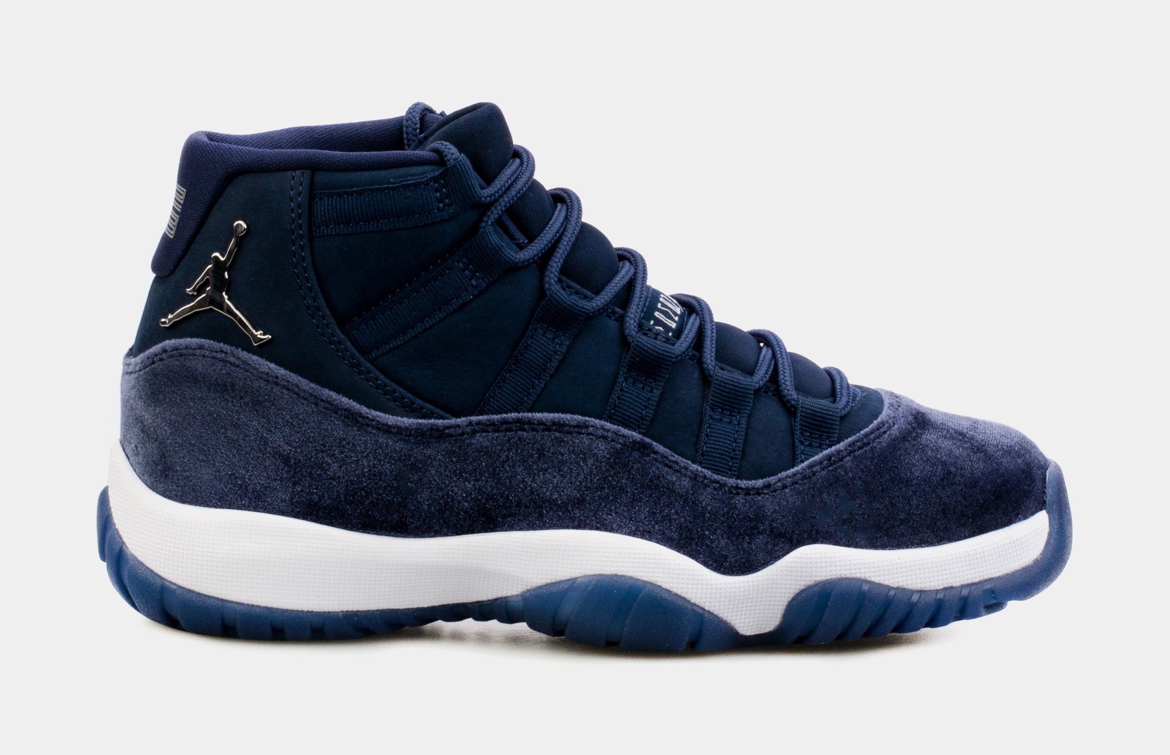 air jordan retro navy blue