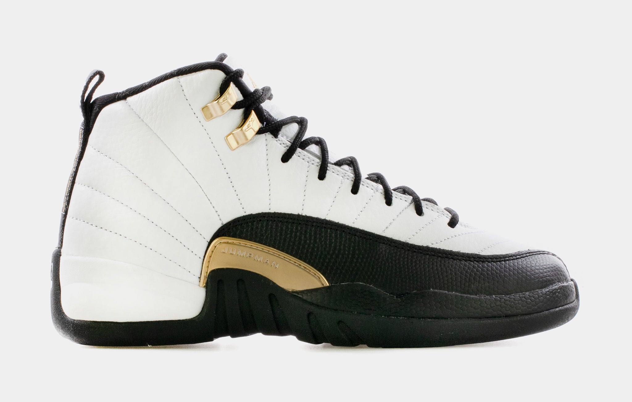 black and metallic gold jordan 12