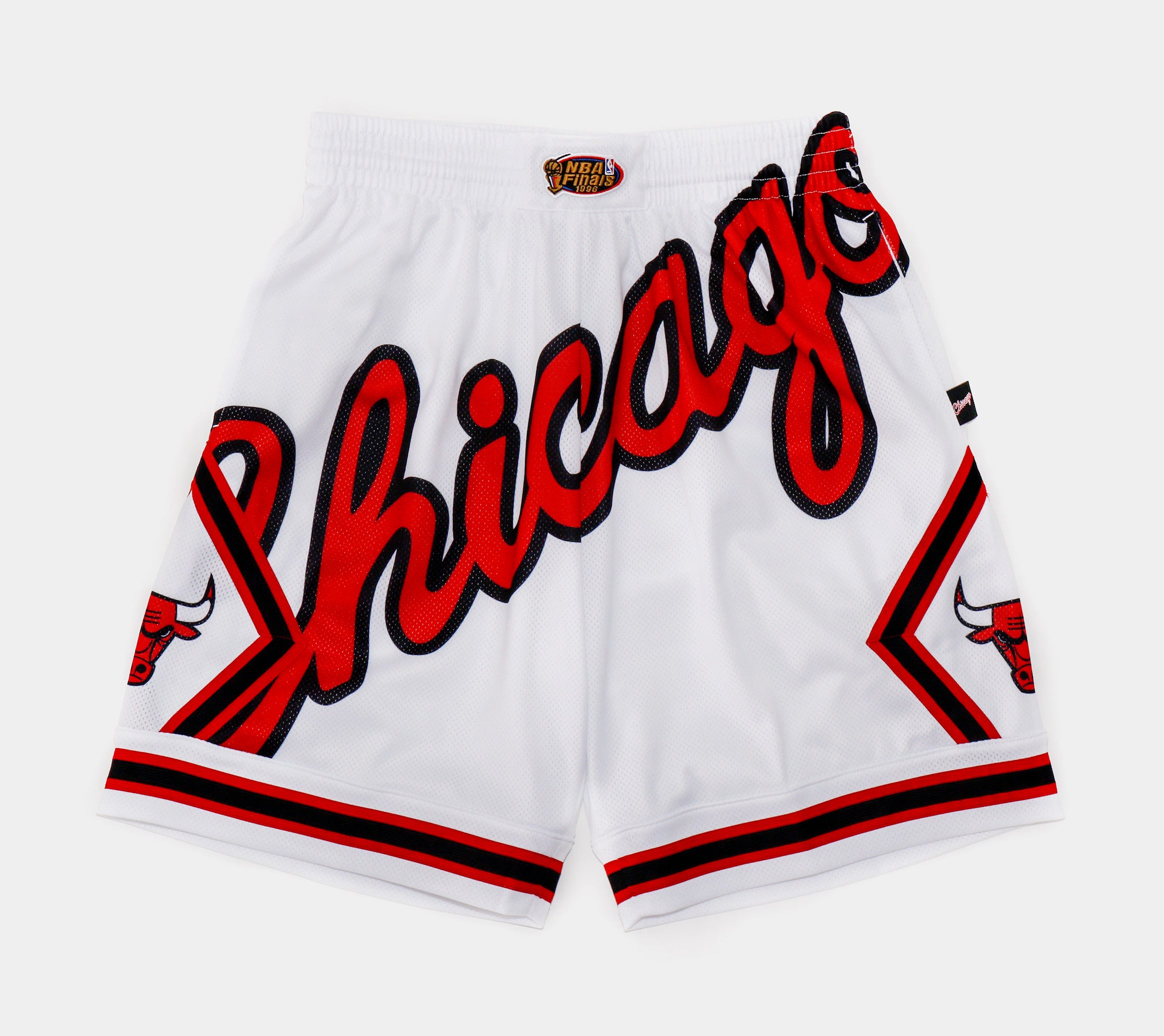 Mitchell & Ness NBA Big Face 2.0 Chicago Bulls Shorts Mens Shorts Red  SHORBW19147-CBURED1 – Shoe Palace