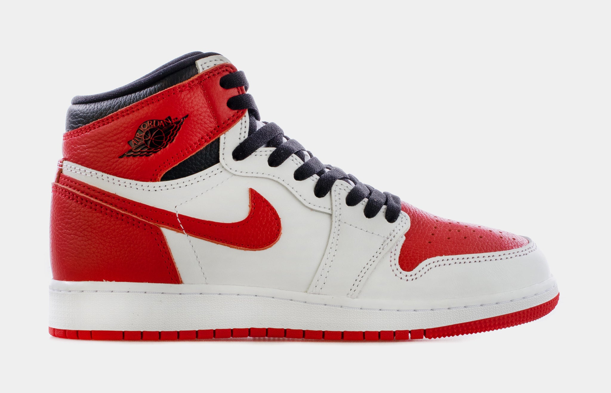 jordan 1 grade school shoes