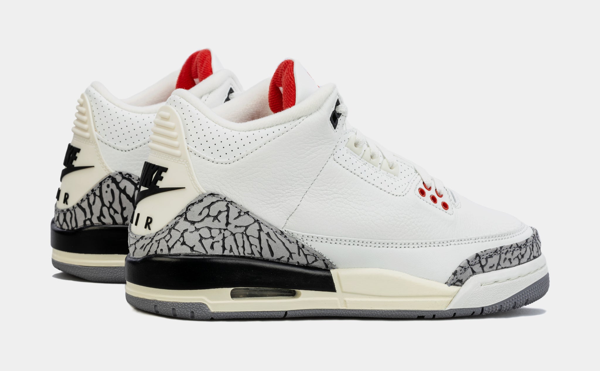 Jordan Air Jordan 3 Retro White Cement Reimagined Grade School