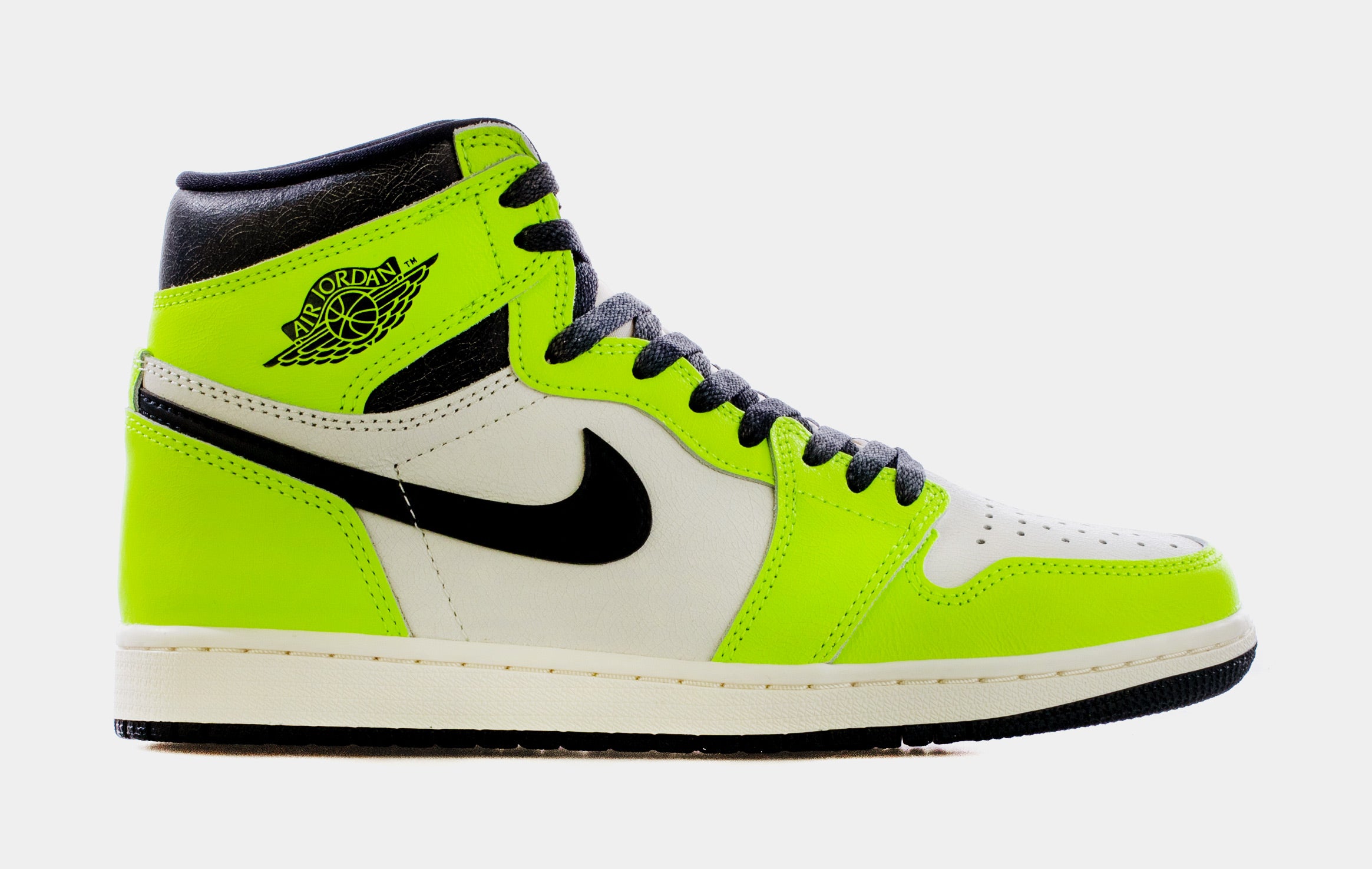 black and neon yellow nike shoes