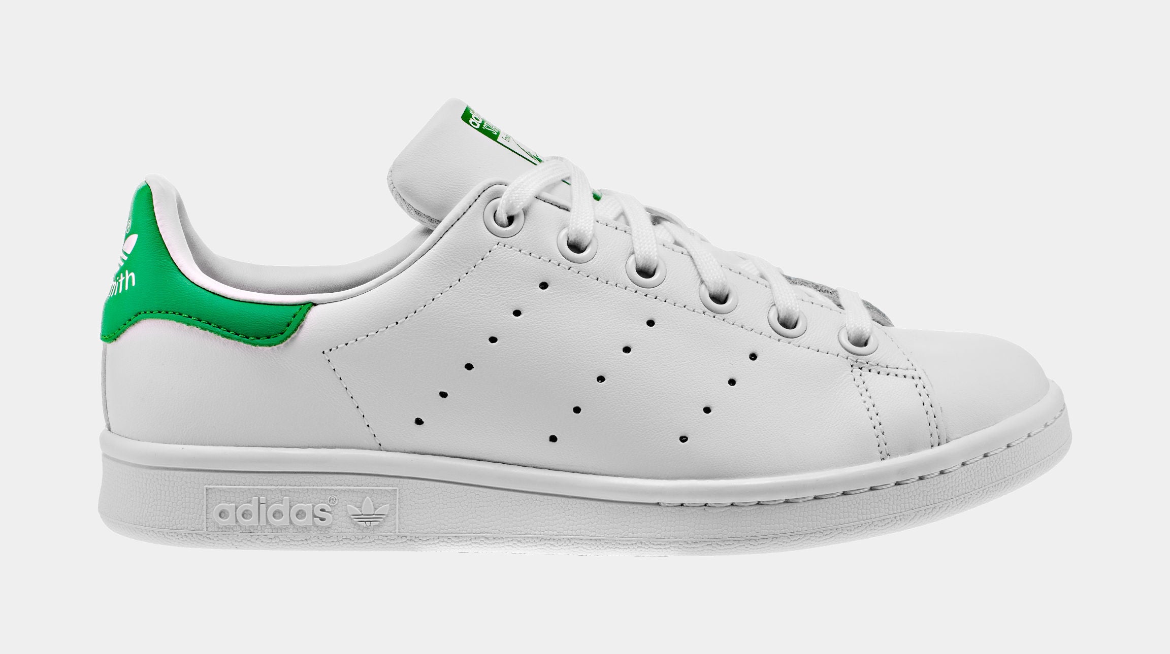 stan smith adidas grade school