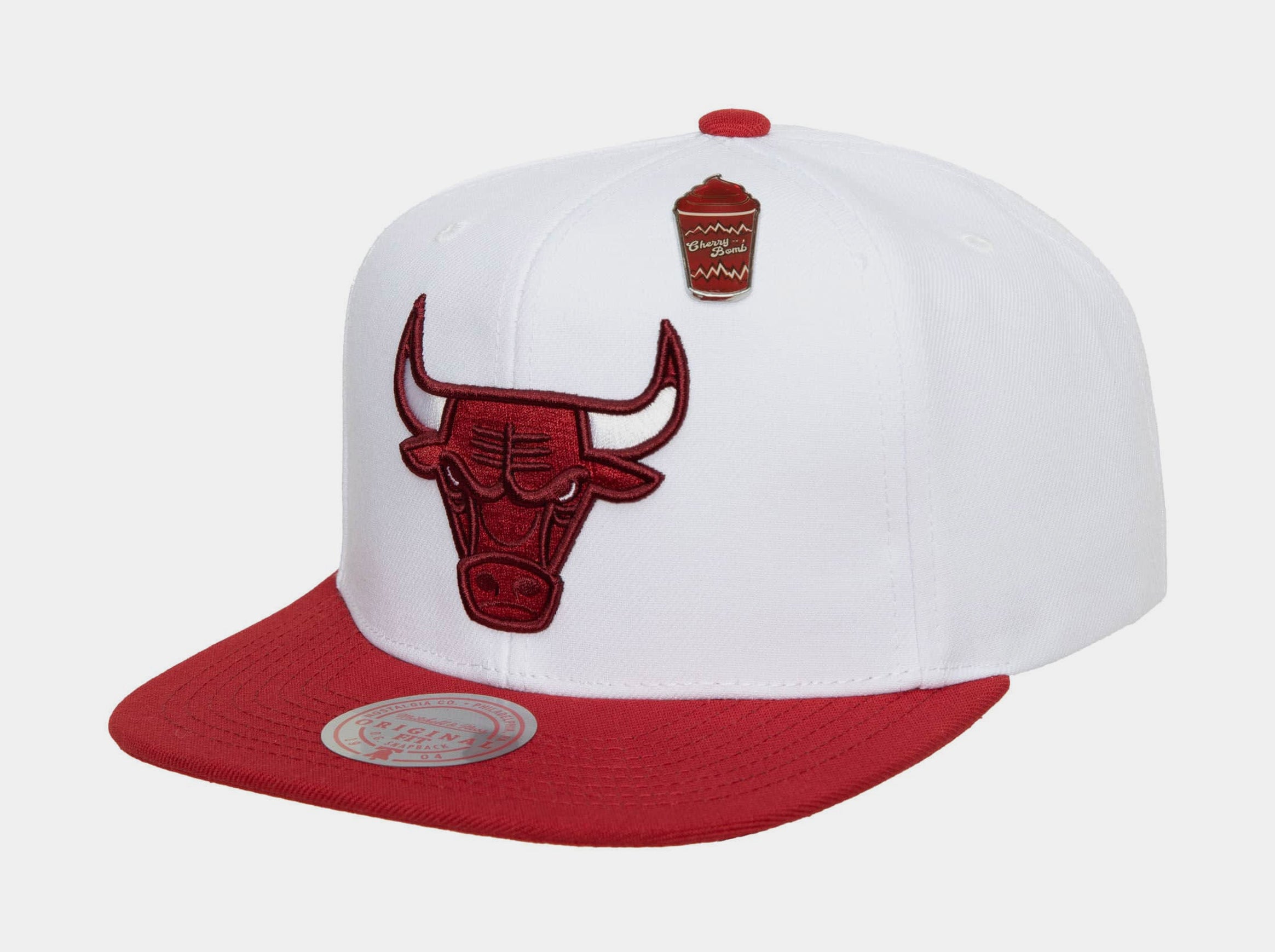 Mitchell & Ness Chicago Bulls Cherry Red Snapback Hat, White