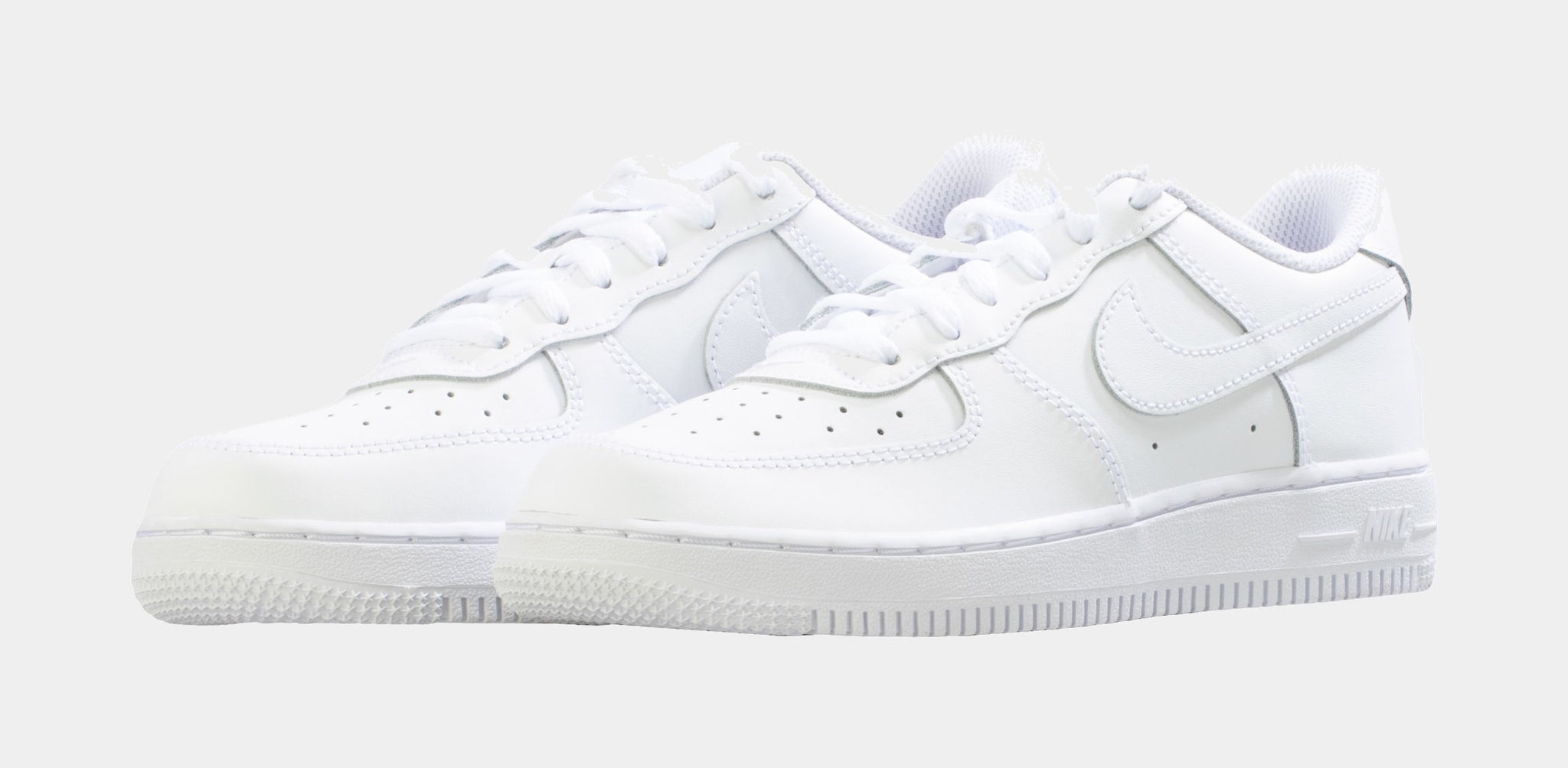 white air force 1 shoe palace
