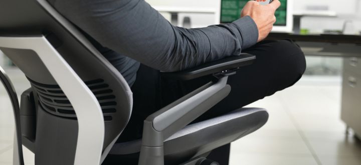 How To Lock The Office Chair Back?