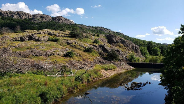Wichita Mountains Wildlife Refuge: An Oasis of Natural Beauty and Wildlife in Oklahoma