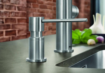 Dozownik Blanco Lato Stal Dark Steel - aranżacja