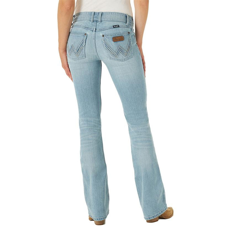 Women's Wrangler Retro Mae Light Wash Bootcut Jeans – Hilltop Western  Clothing | Keffeler Kreations
