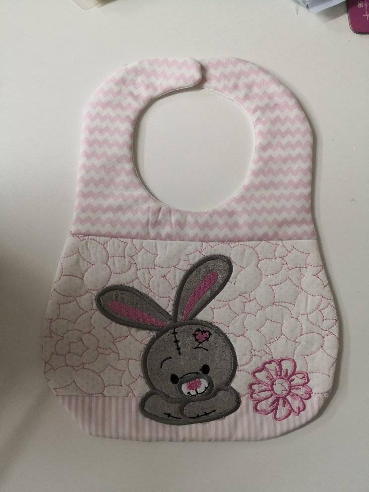 Embroidery Applique Designs - Bunny Baby Bib