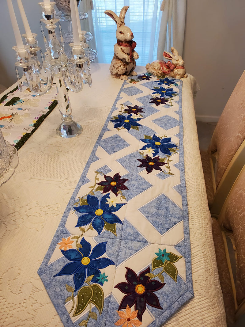 Embroidery Design Ith Garden Trellis Runner