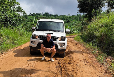 4XOD's Steven in front of his Mahindra Pikup in Peru