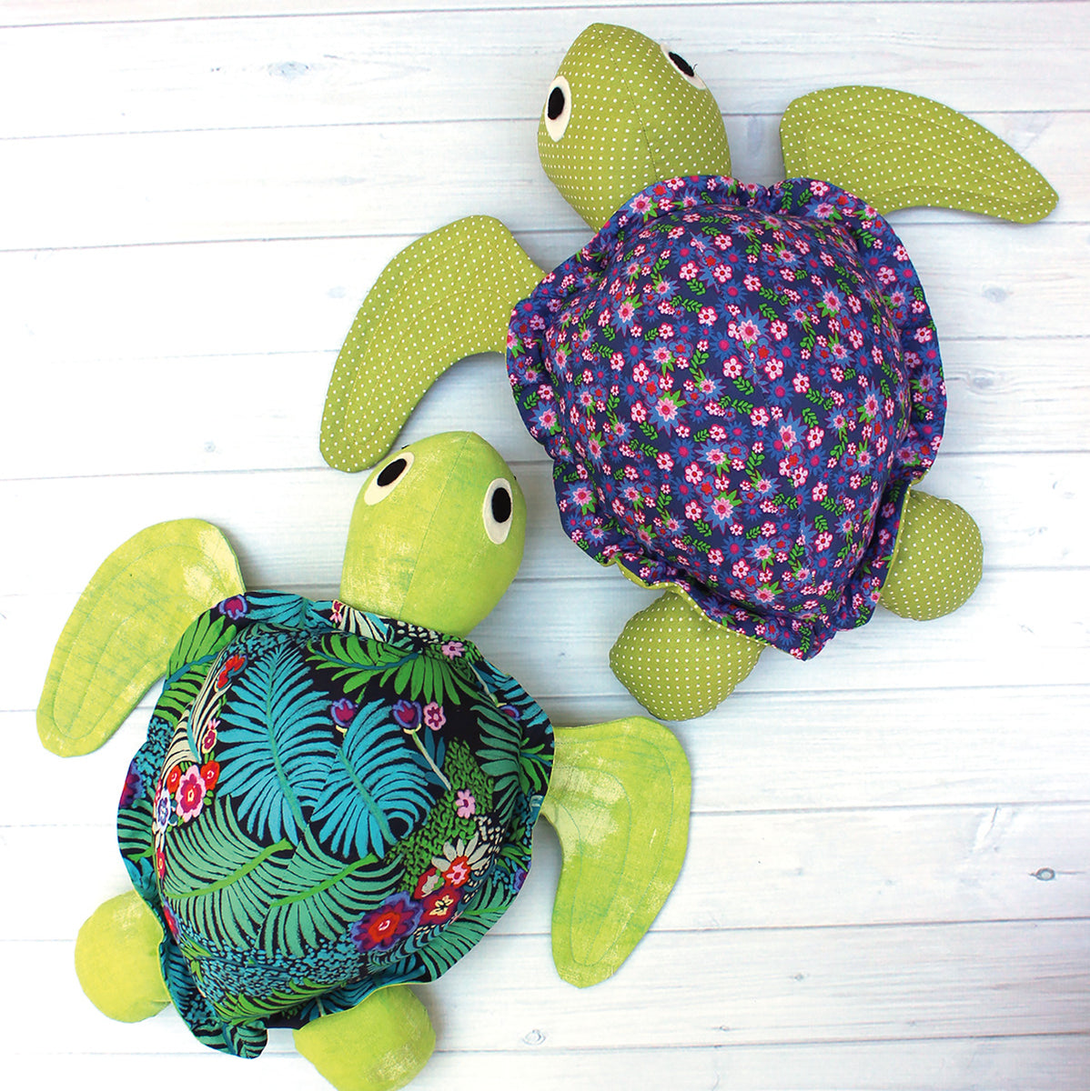 sea-turtle-softie-sewing-pattern-jennifer-jangles