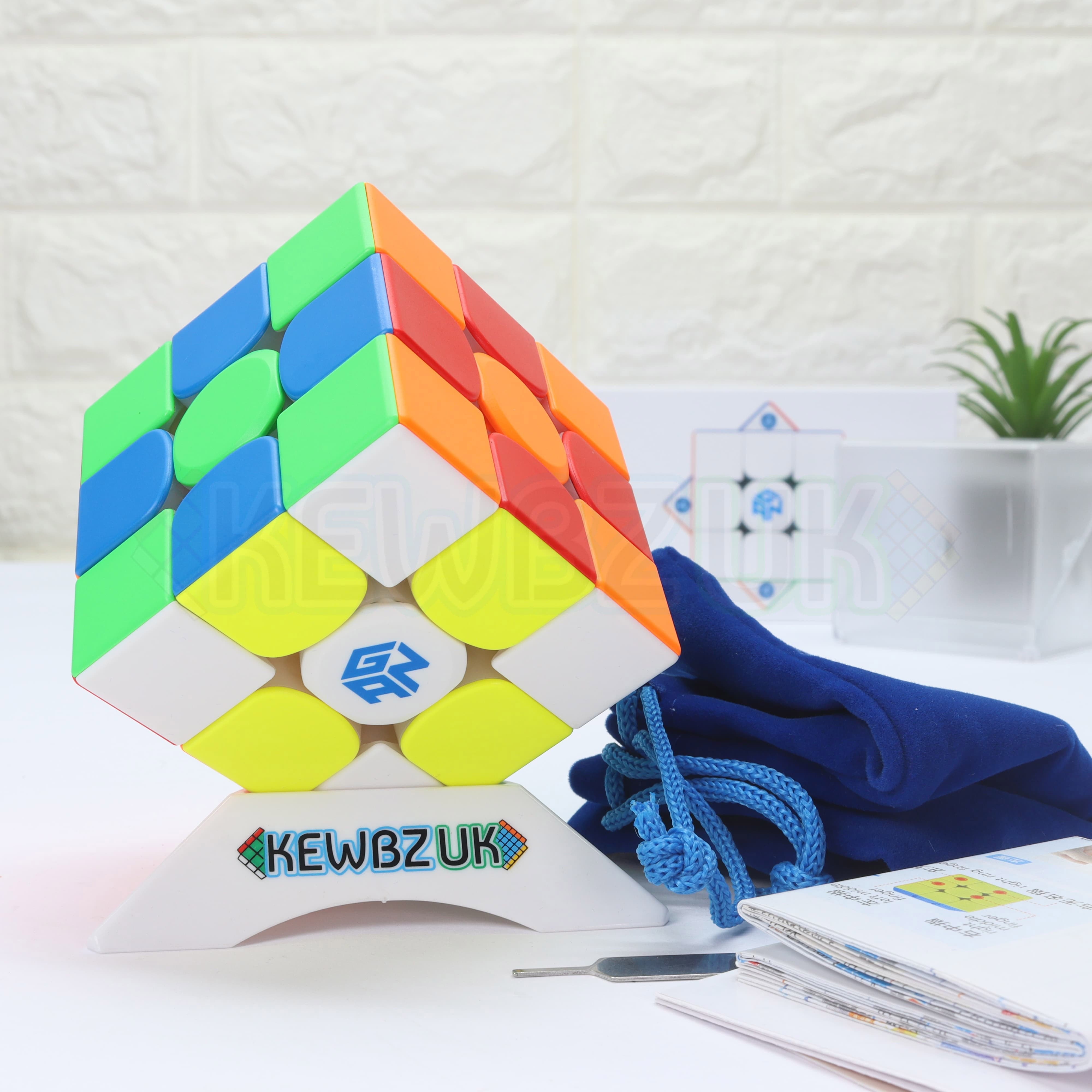 Buy Gan Cube Robot, 1st Intelligent Cube Solving Robo Online