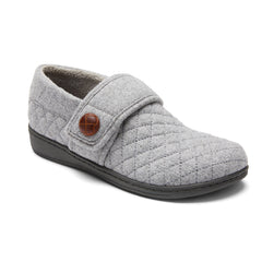 vionic slippers canada