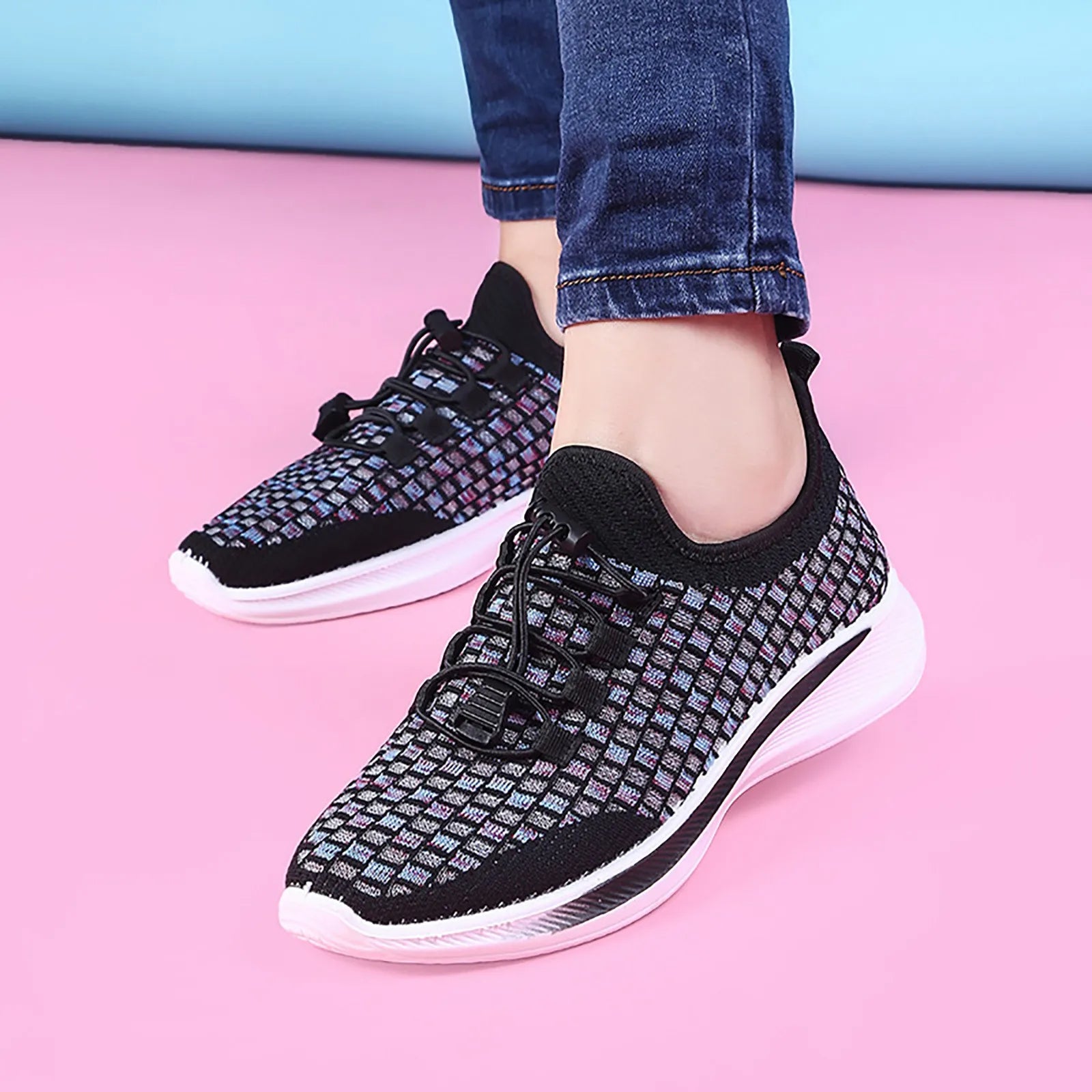 2024 New Summer Soft Sole Non-slip Mesh Breathable Sports Shoes