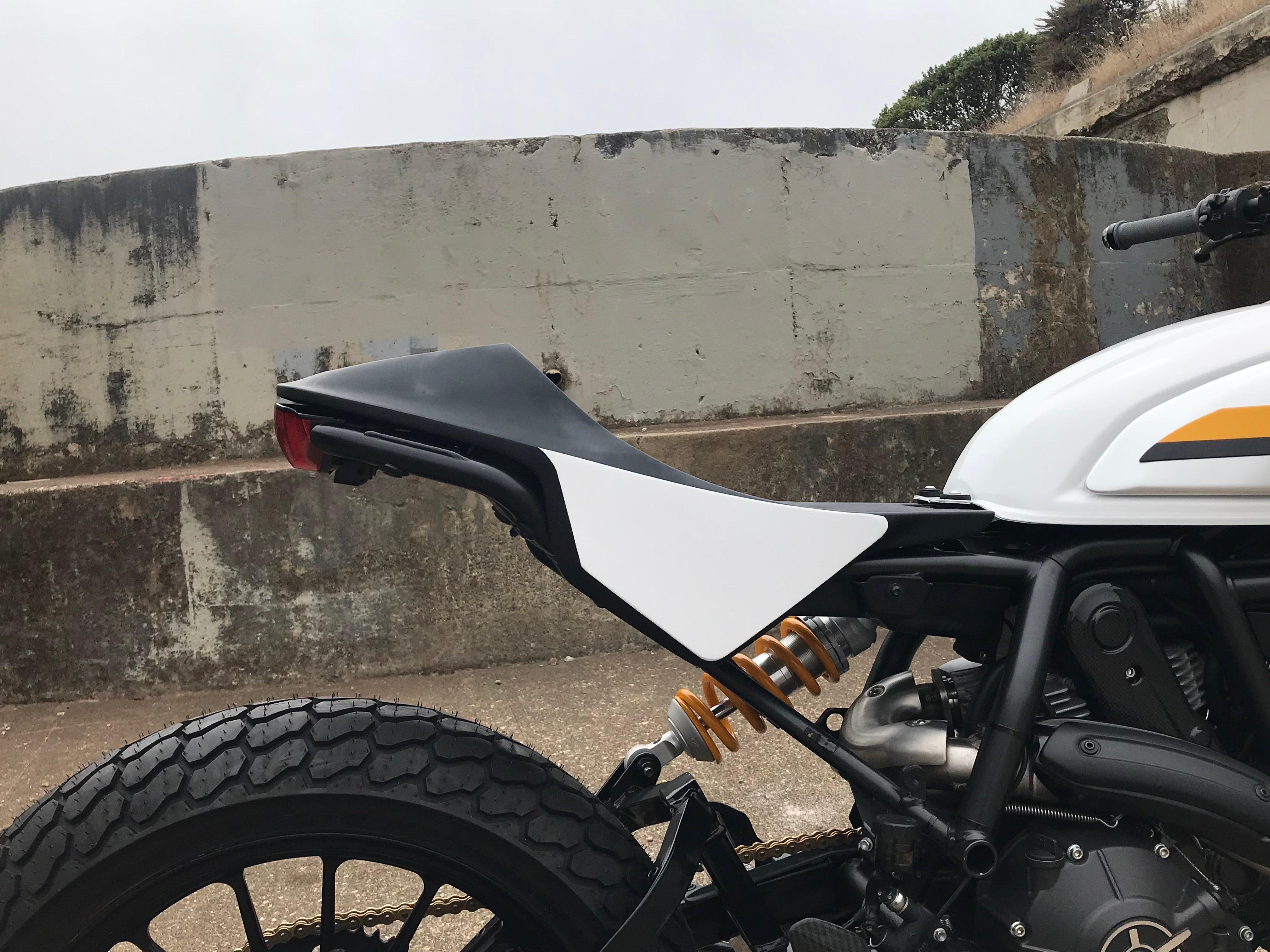 street tracker seat